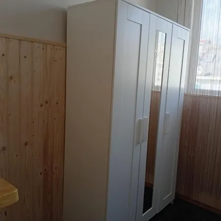 Perfect Location Апартаменты *